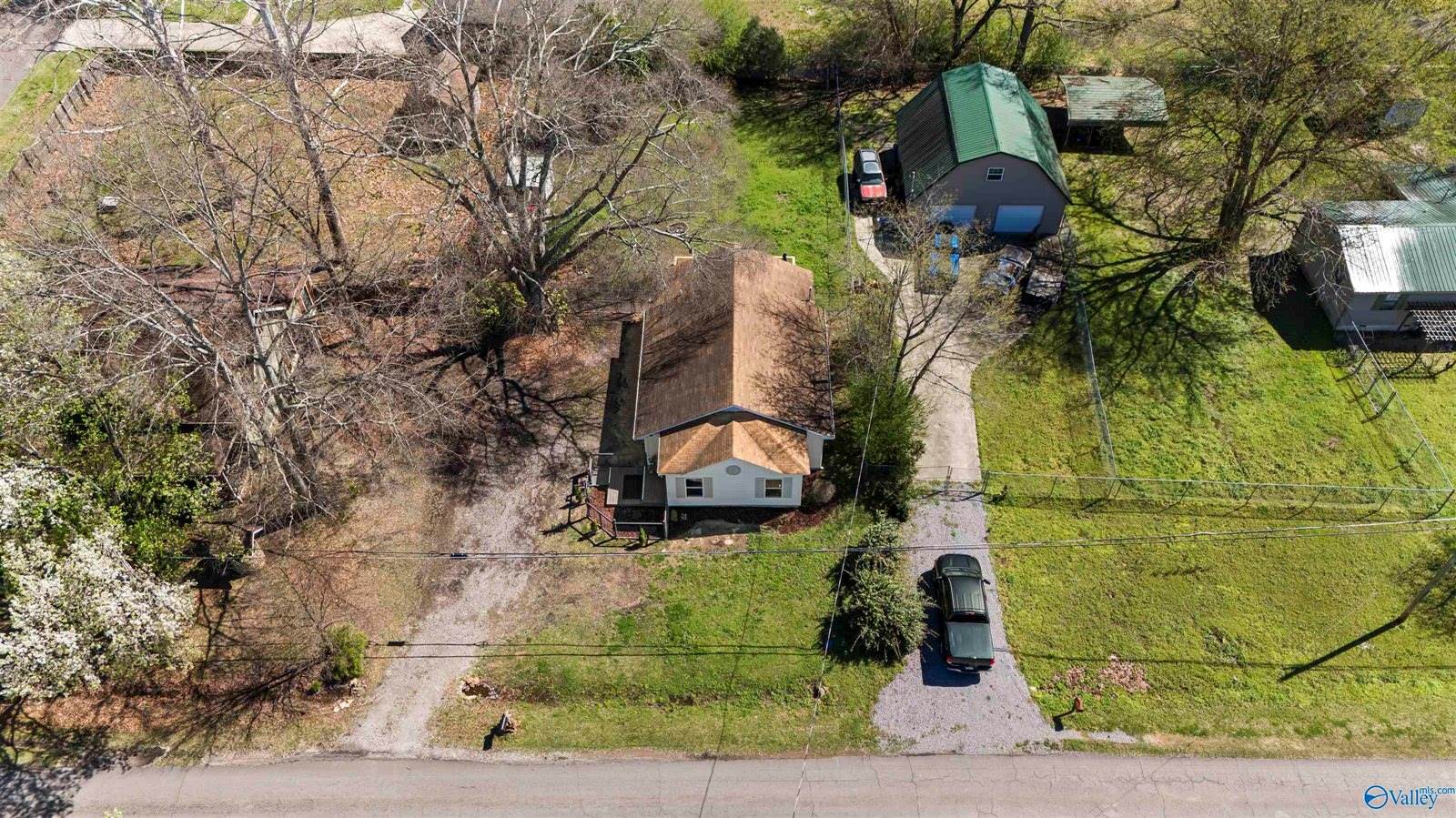104 Alabama Avenue SE, Hanceville, AL 35077