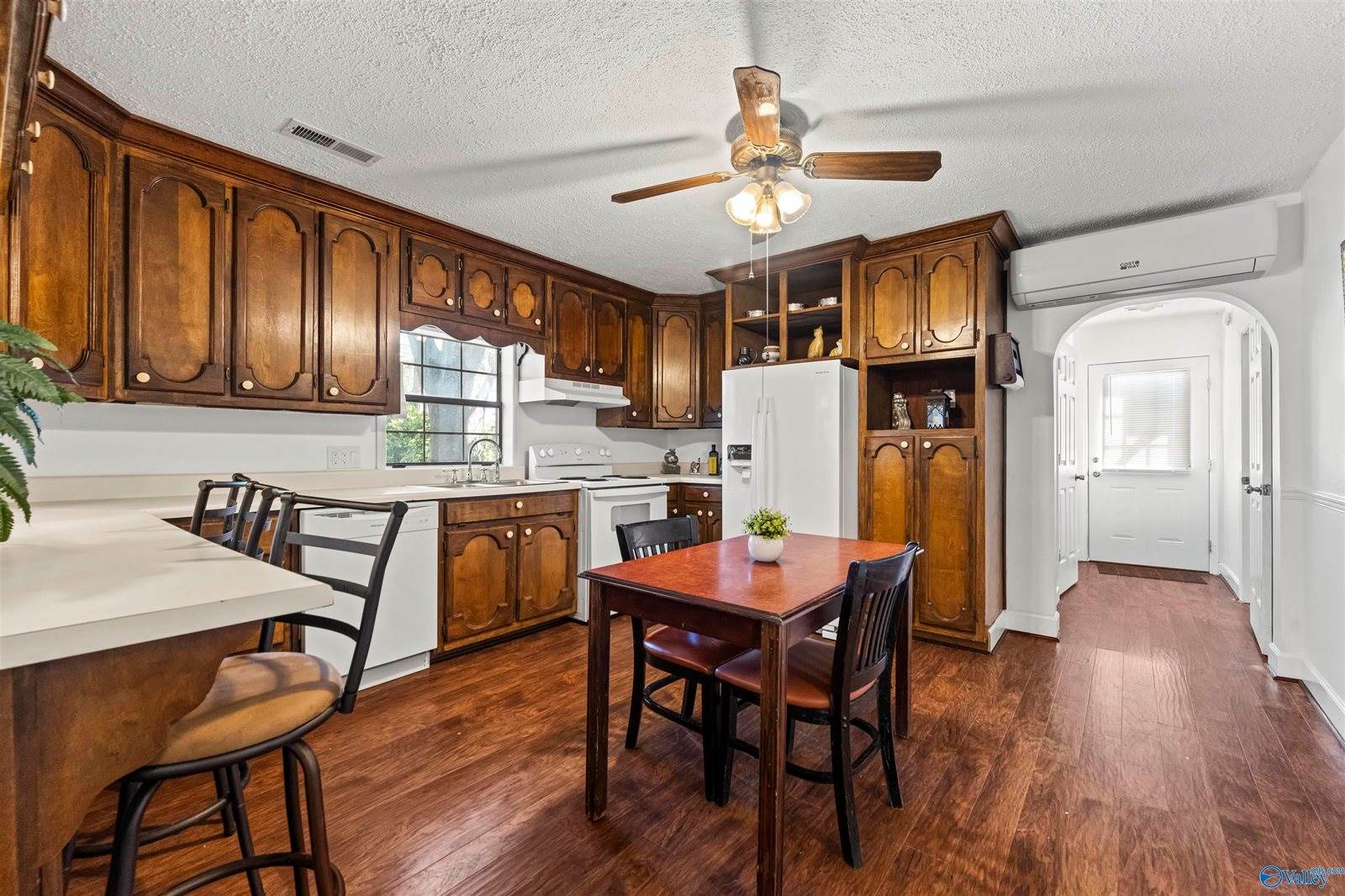 104 Alabama Avenue SE, Hanceville, AL 35077