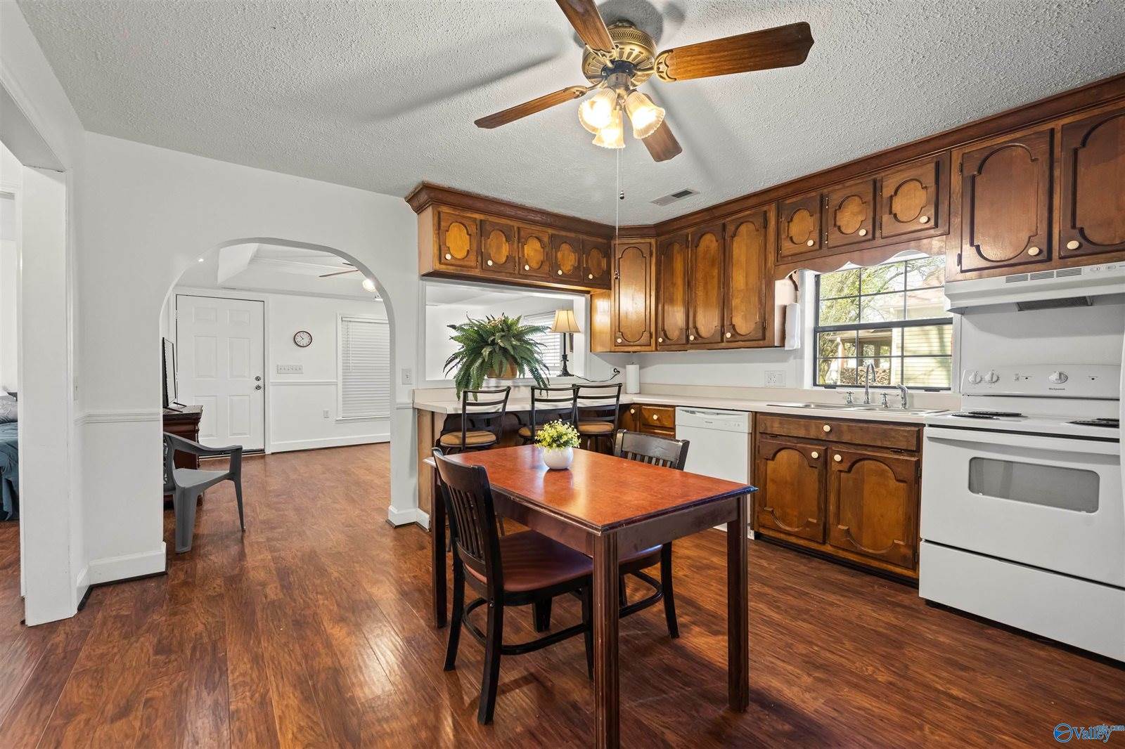 104 Alabama Avenue SE, Hanceville, AL 35077