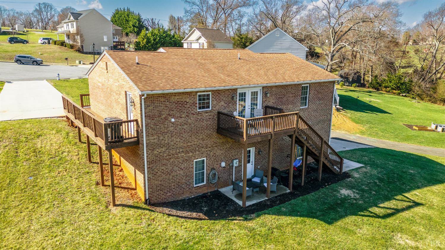 1578 Village Court, Bedford, VA 24523