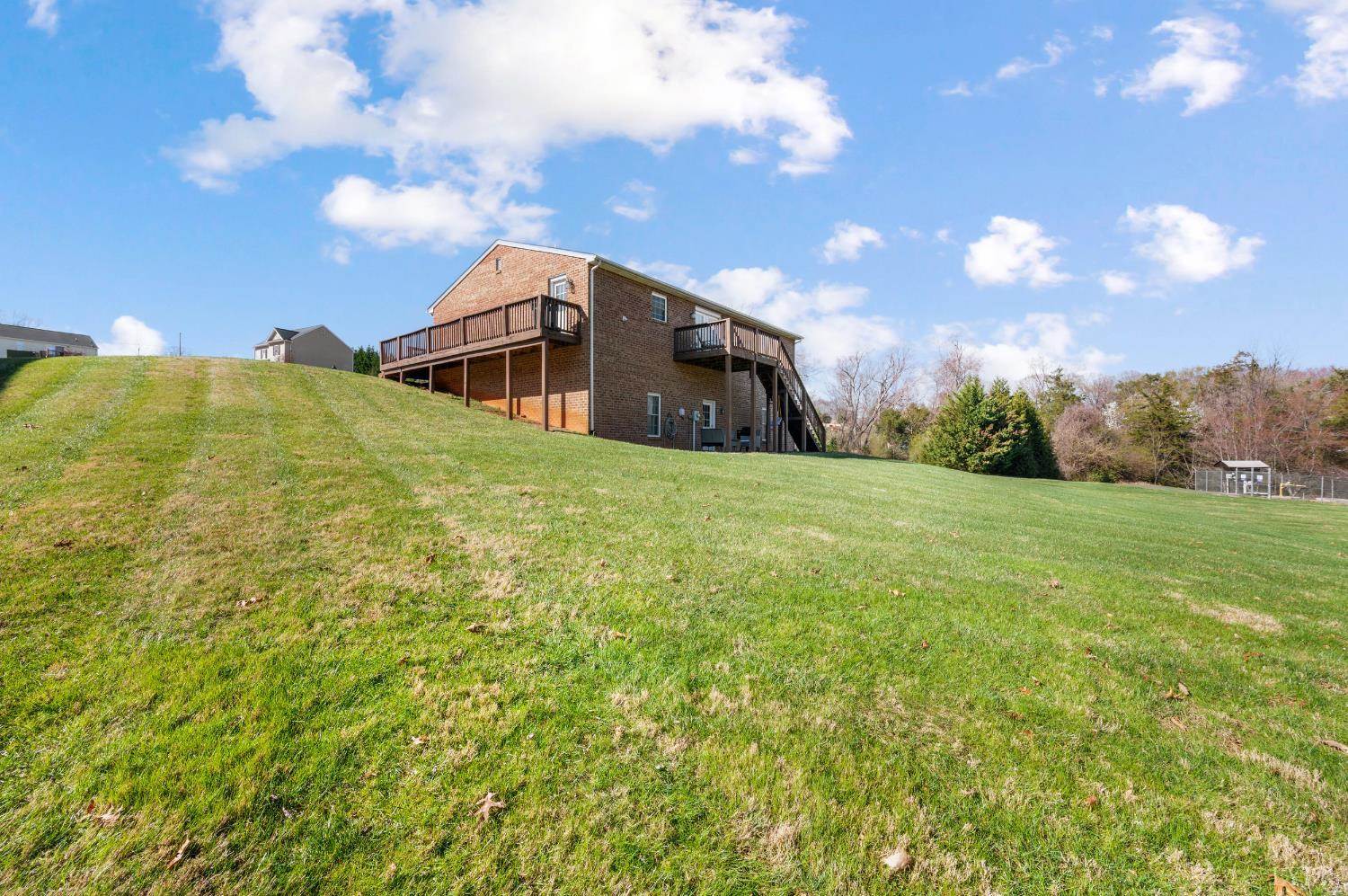1578 Village Court, Bedford, VA 24523