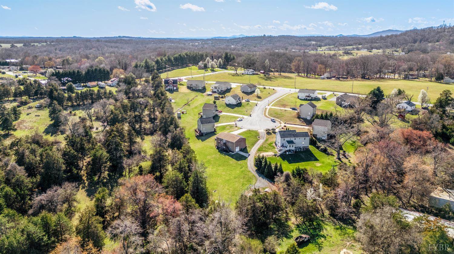 1578 Village Court, Bedford, VA 24523