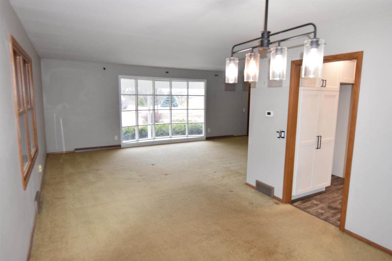 6702 Inner Drive, Madison, WI 53705