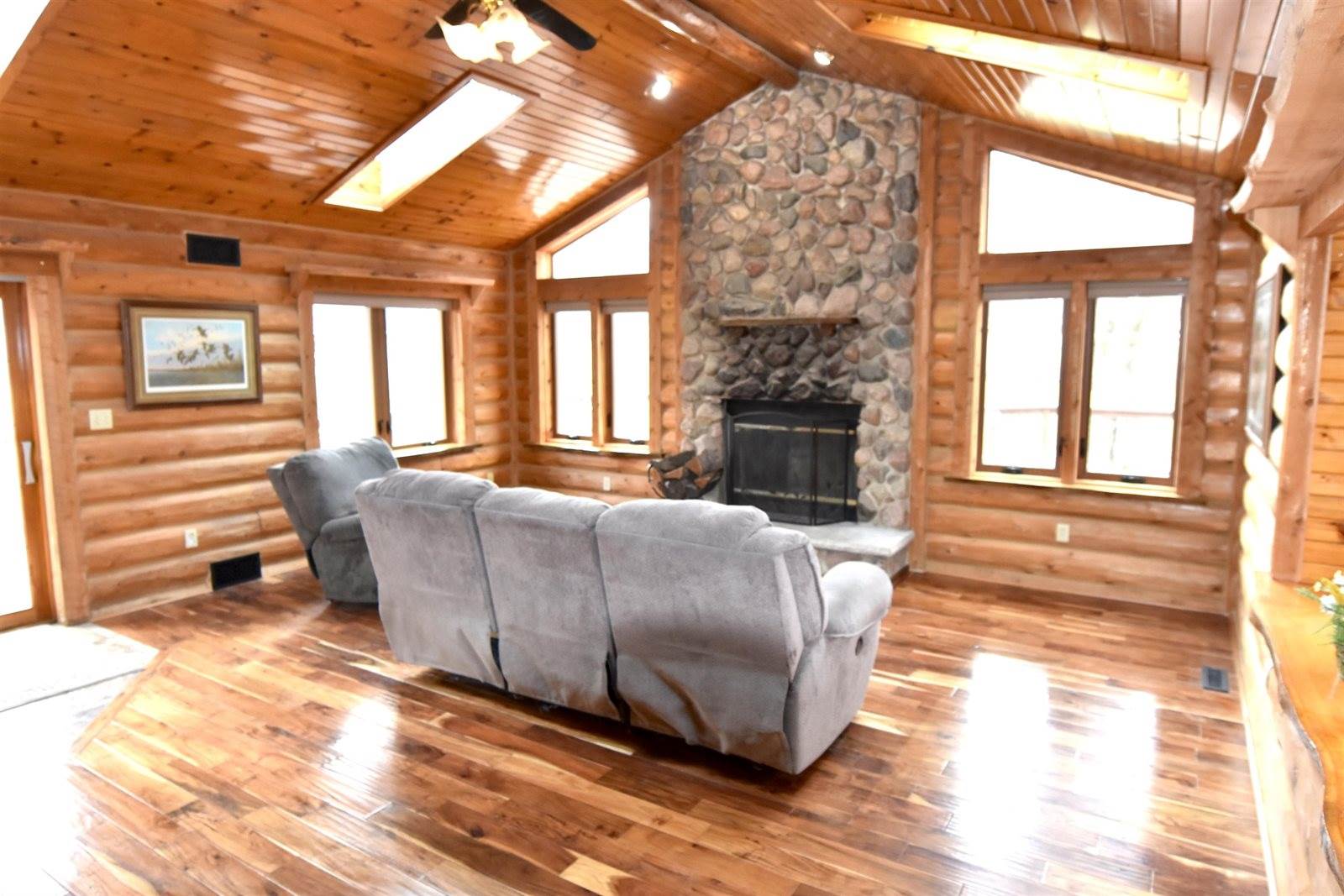 3717 Token, Burke, WI 53532