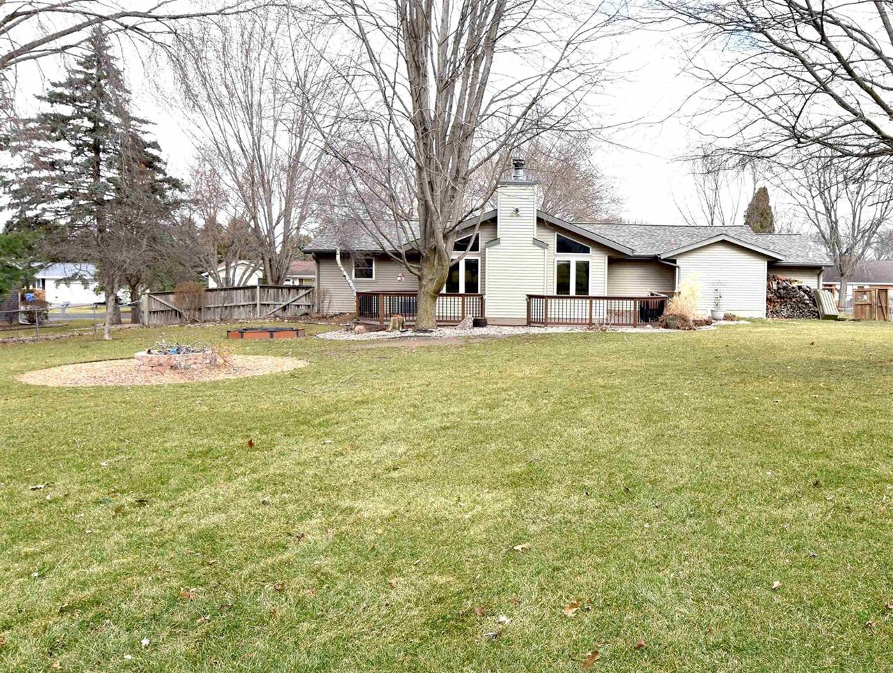 3717 Token, Burke, WI 53532