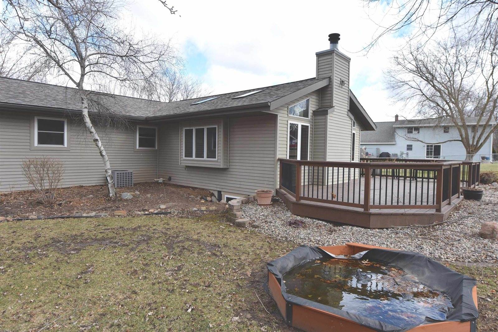 3717 Token, Burke, WI 53532