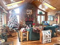 3717 Token, Burke, WI 53532