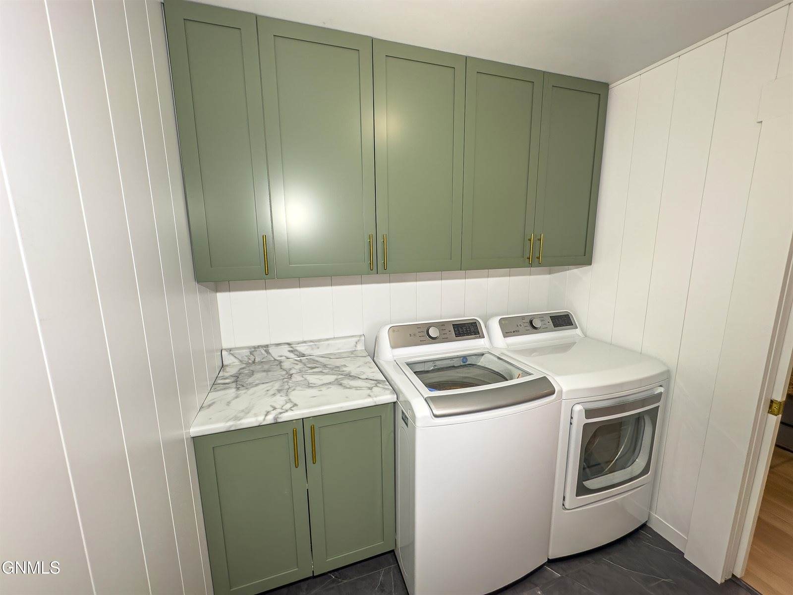 1413 1st Avenue East, Williston, ND 58801