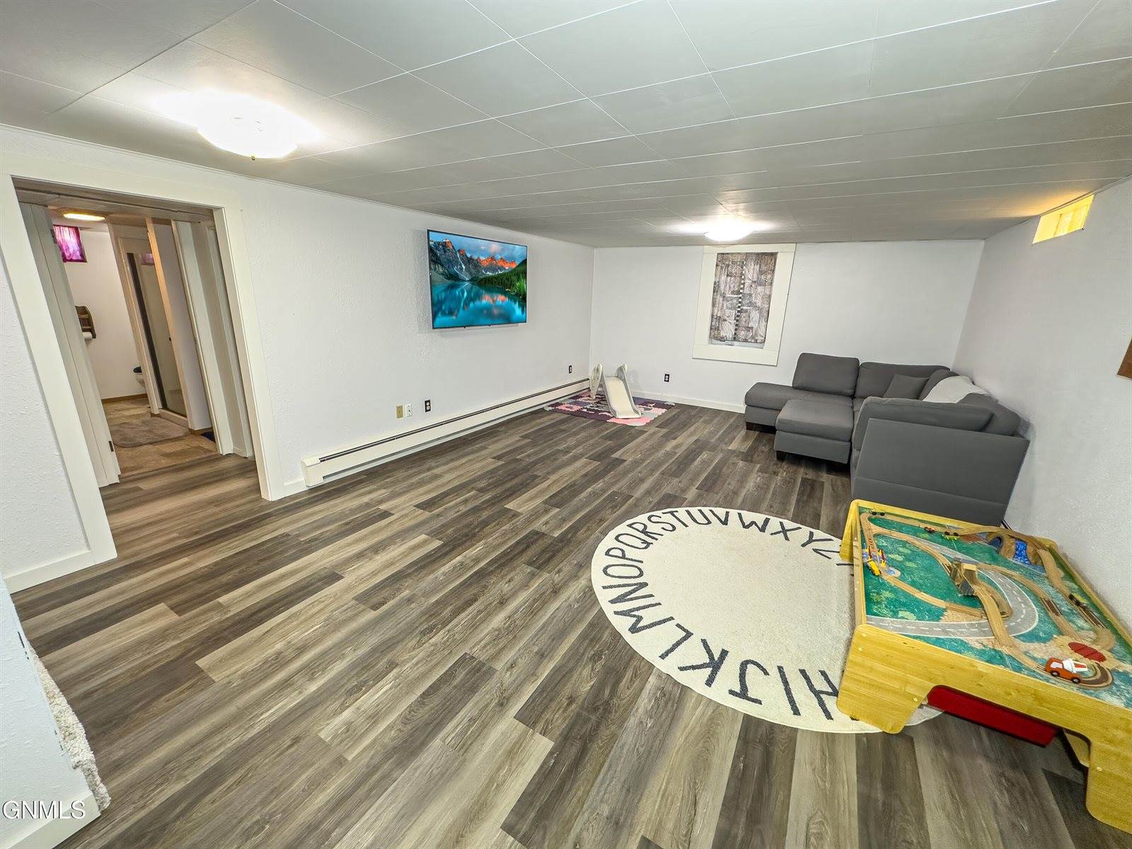 1413 1st Avenue East, Williston, ND 58801