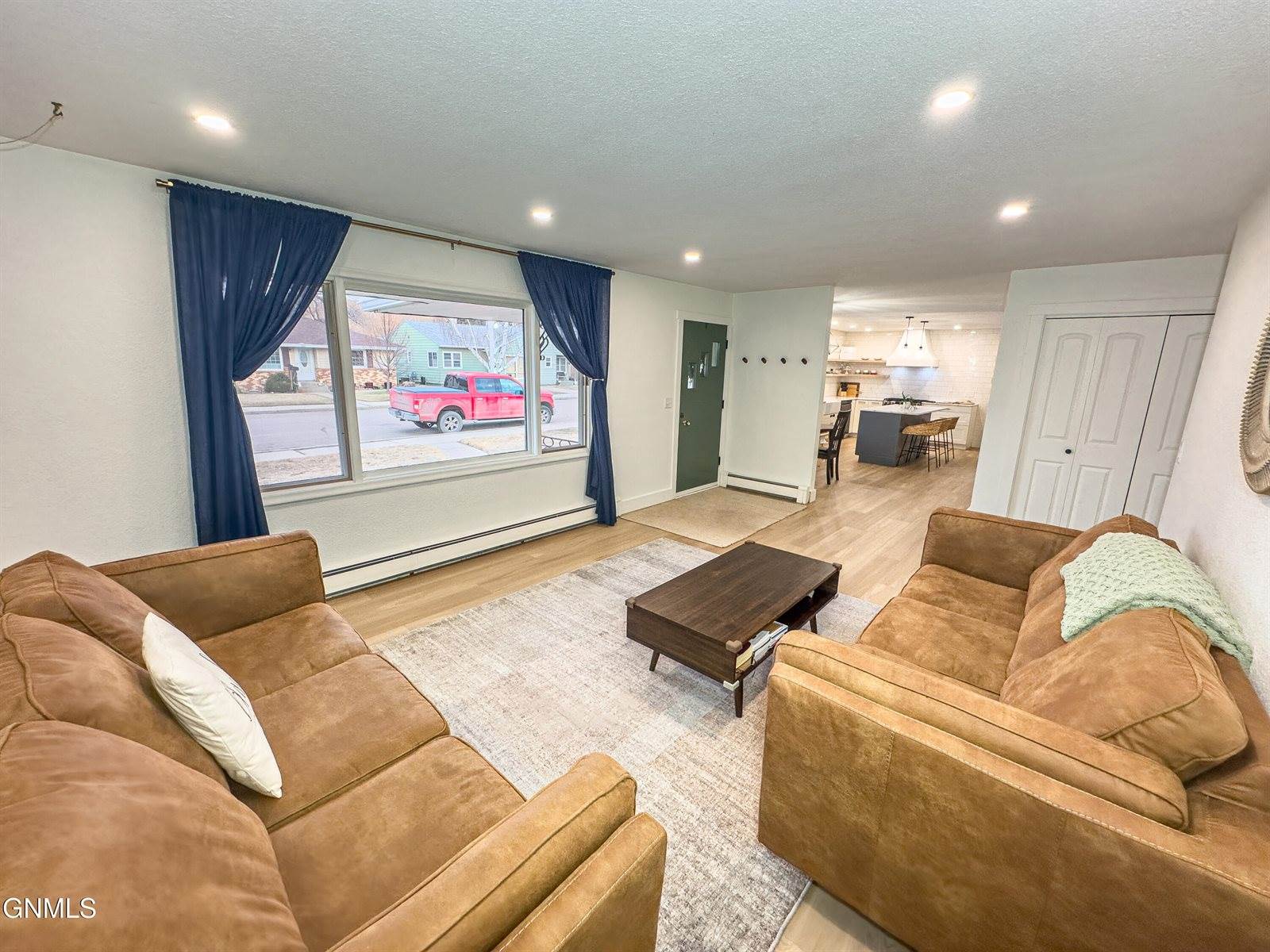 1413 1st Avenue East, Williston, ND 58801