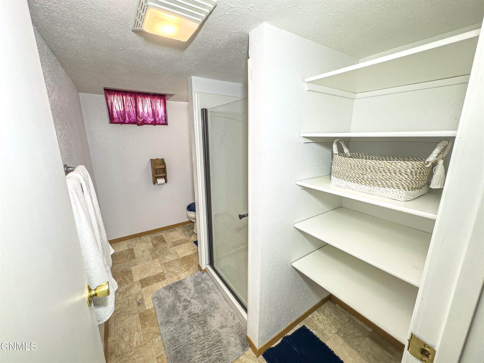 1413 1st Avenue East, Williston, ND 58801