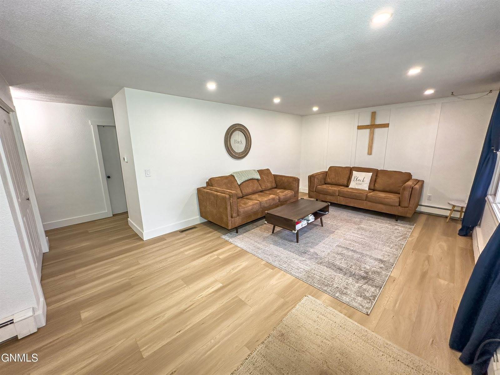 1413 1st Avenue East, Williston, ND 58801