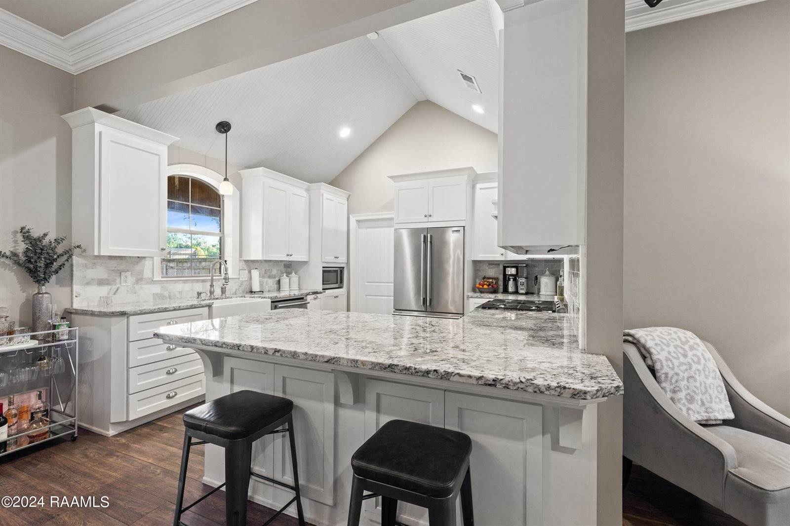 41 Oakthorn Court, Youngsville, LA 70592