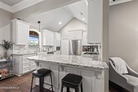 41 Oakthorn Court, Youngsville, LA 70592