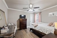 41 Oakthorn Court, Youngsville, LA 70592