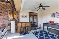 41 Oakthorn Court, Youngsville, LA 70592