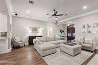 41 Oakthorn Court, Youngsville, LA 70592