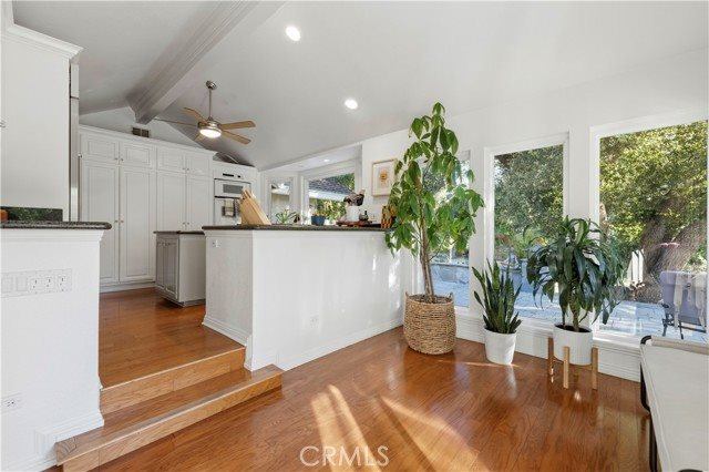 15533 Saddleback Drive, Canyon Country (santa Clarita), CA 91387