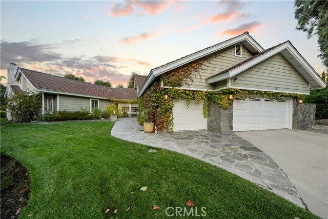 15533 Saddleback Drive, Canyon Country (santa Clarita), CA 91387