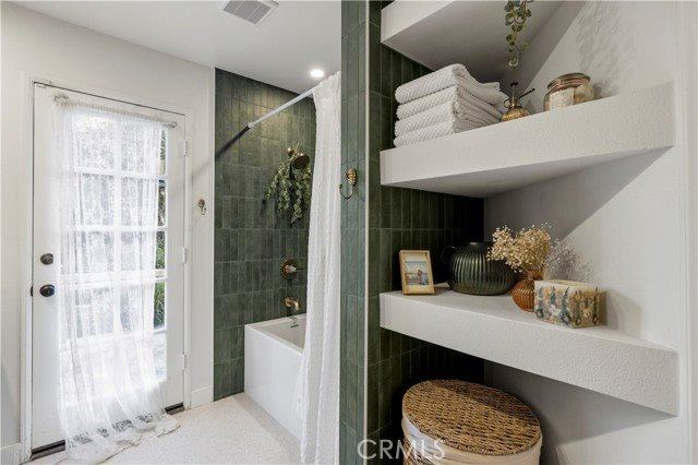 15533 Saddleback Drive, Canyon Country (santa Clarita), CA 91387