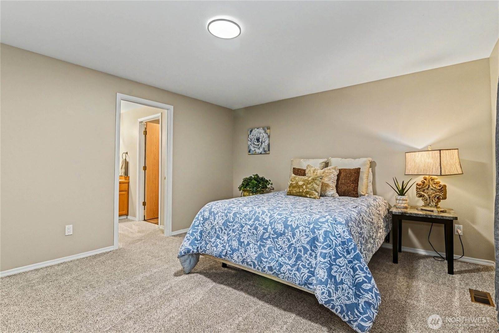 3414 Windwood Place NE, Olympia, WA 98506