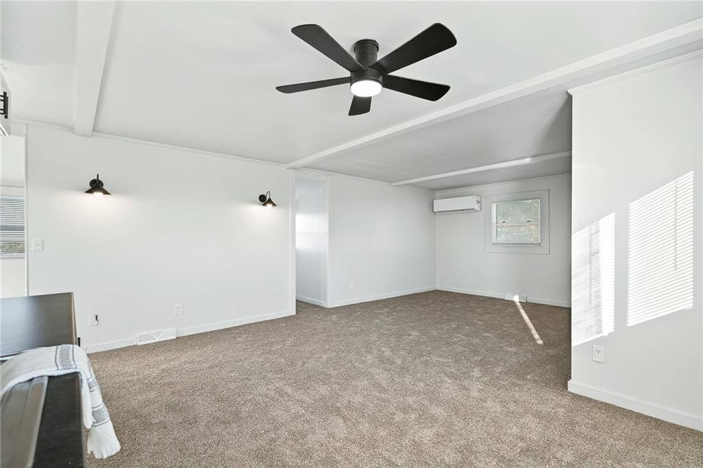 9393 State Route 52 Highway, Amoret, MO 64722