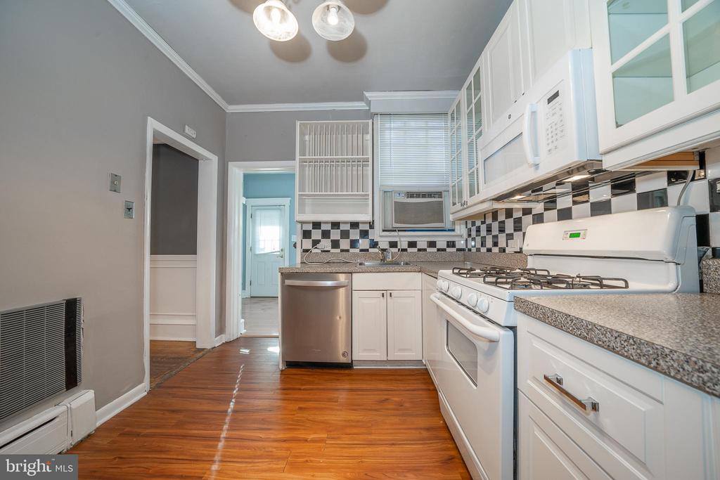 709 East 20TH Street, Chester, PA 19013