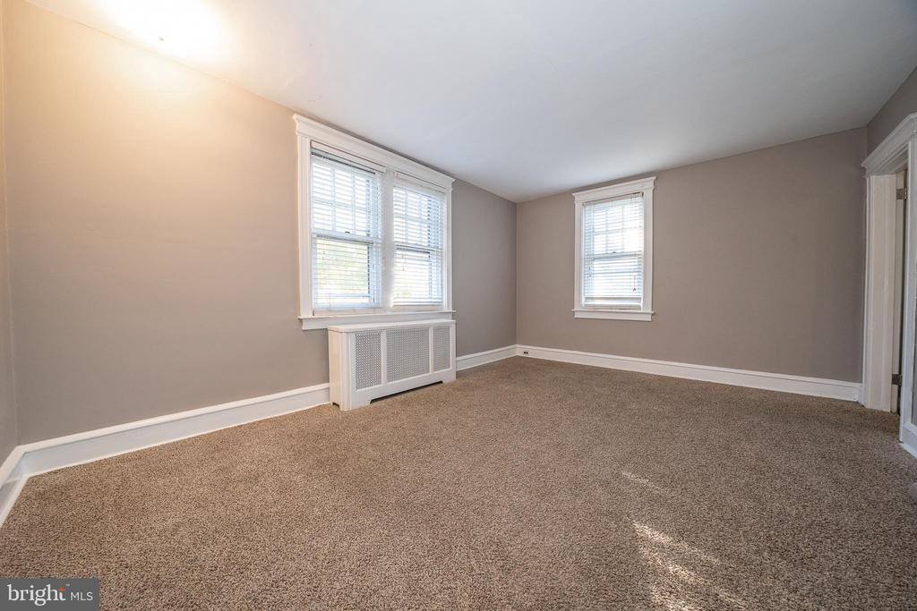 709 East 20TH Street, Chester, PA 19013