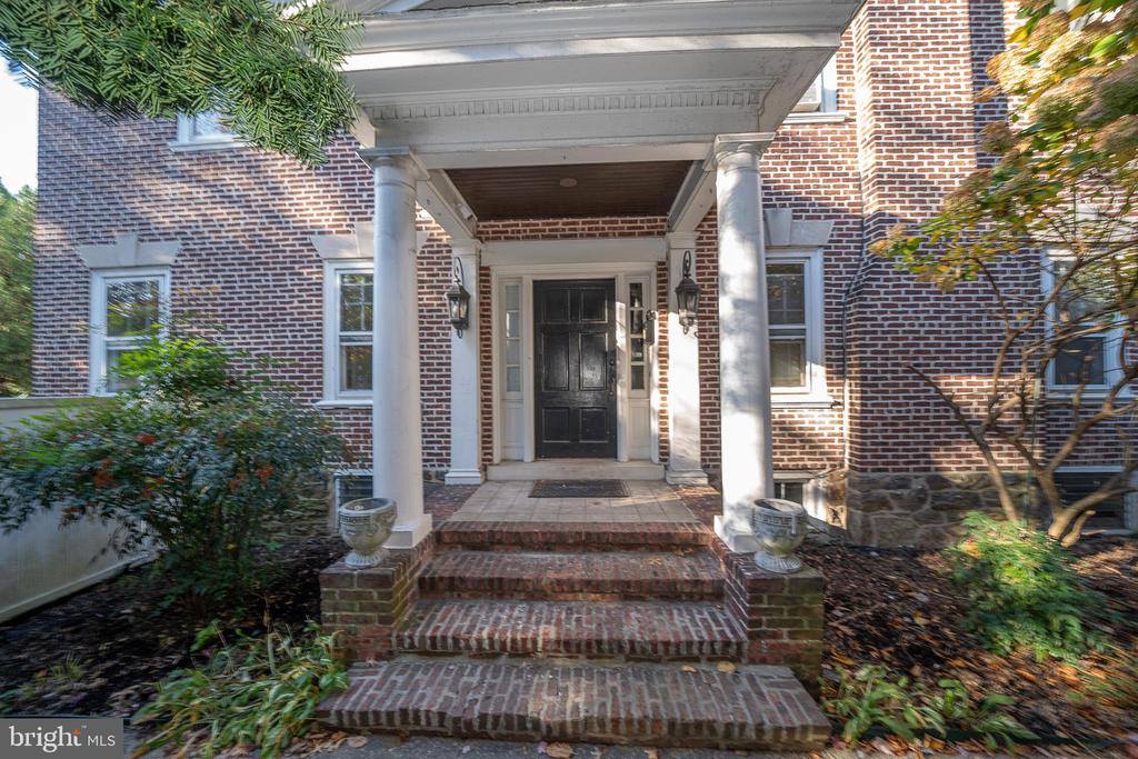 709 East 20TH Street, Chester, PA 19013