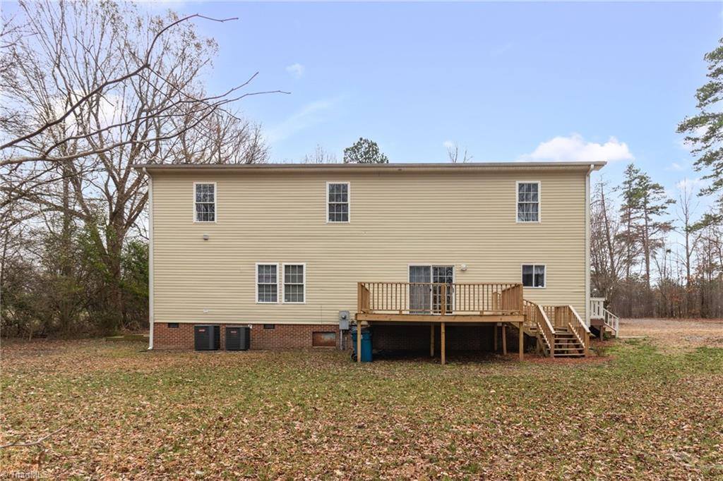 7039 Old 421 Road, Liberty, NC 27298
