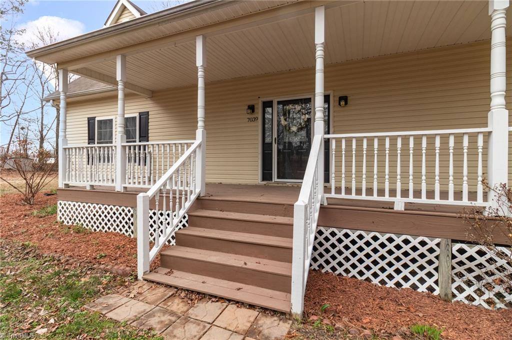 7039 Old 421 Road, Liberty, NC 27298