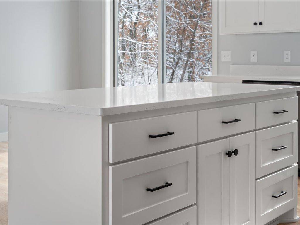 15828 Old Stonebridge Trail, Brainerd, MN 56401