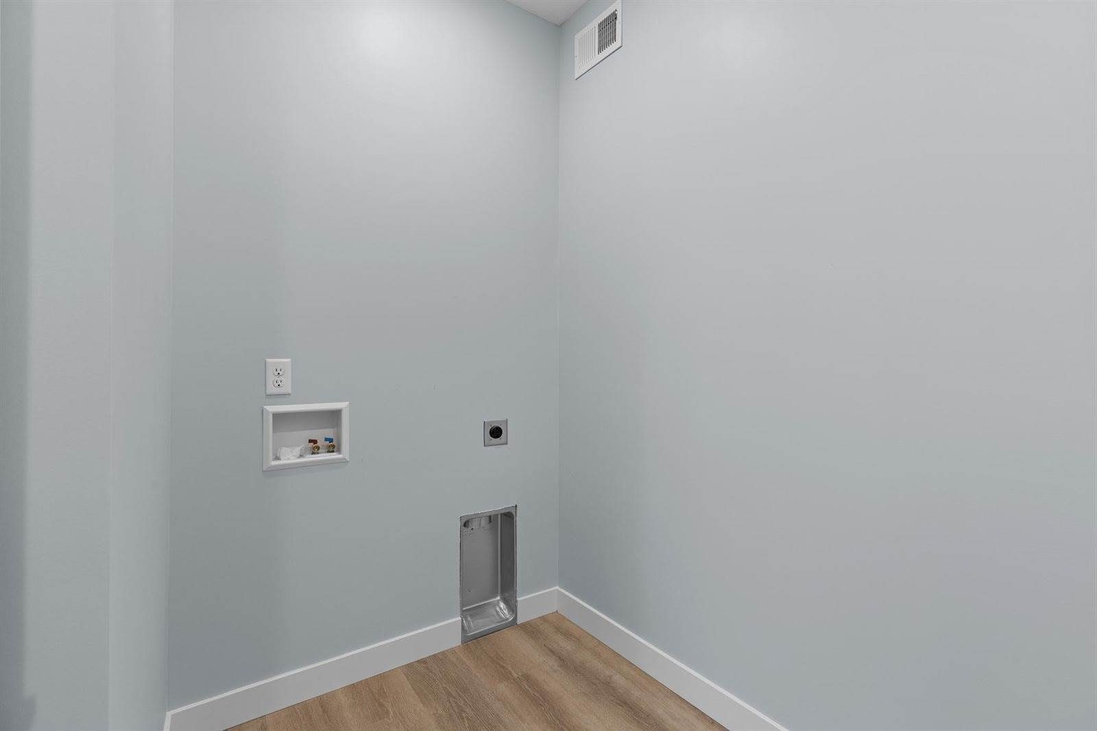 15828 Old Stonebridge Trail, Brainerd, MN 56401