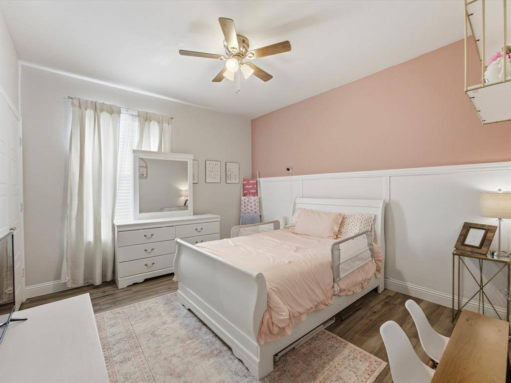 3039 Steepleridge Circle, Granbury, TX 76048