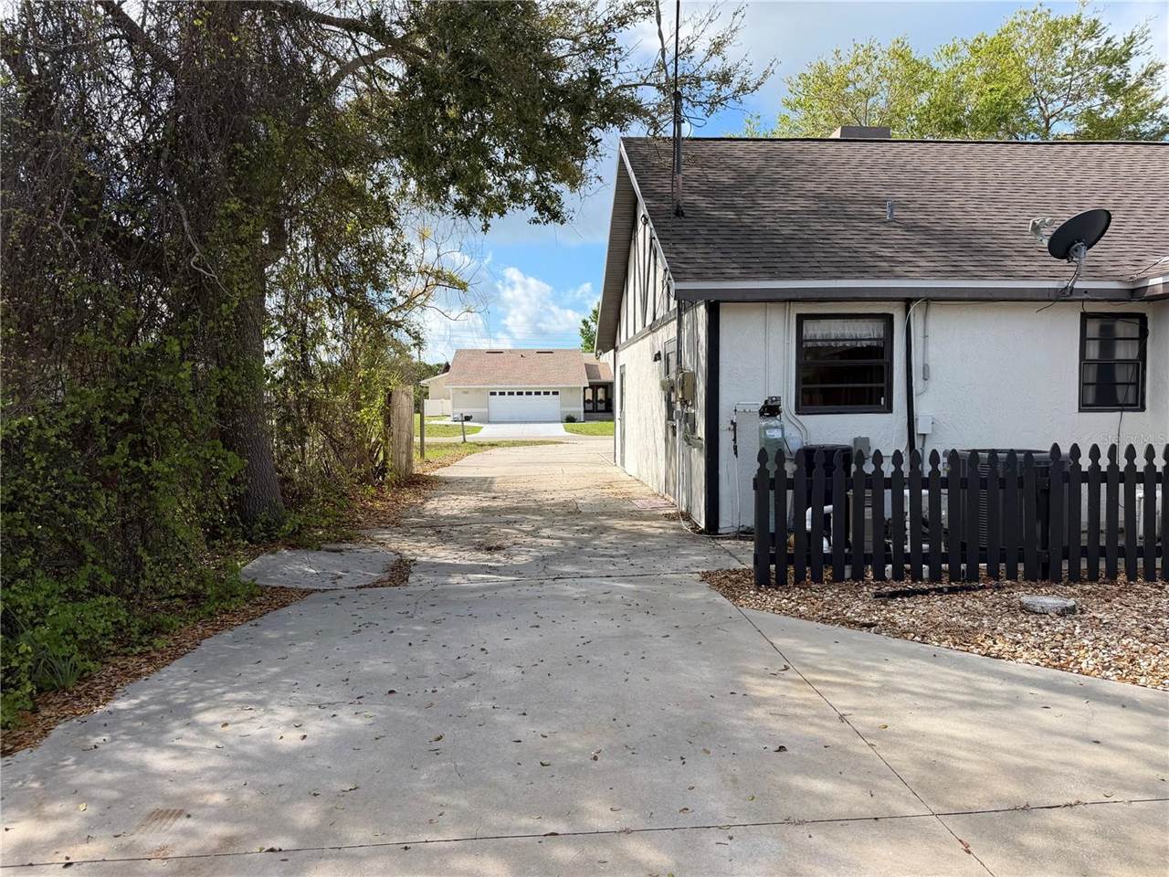 1500 Crest Drive, Englewood, FL 34223