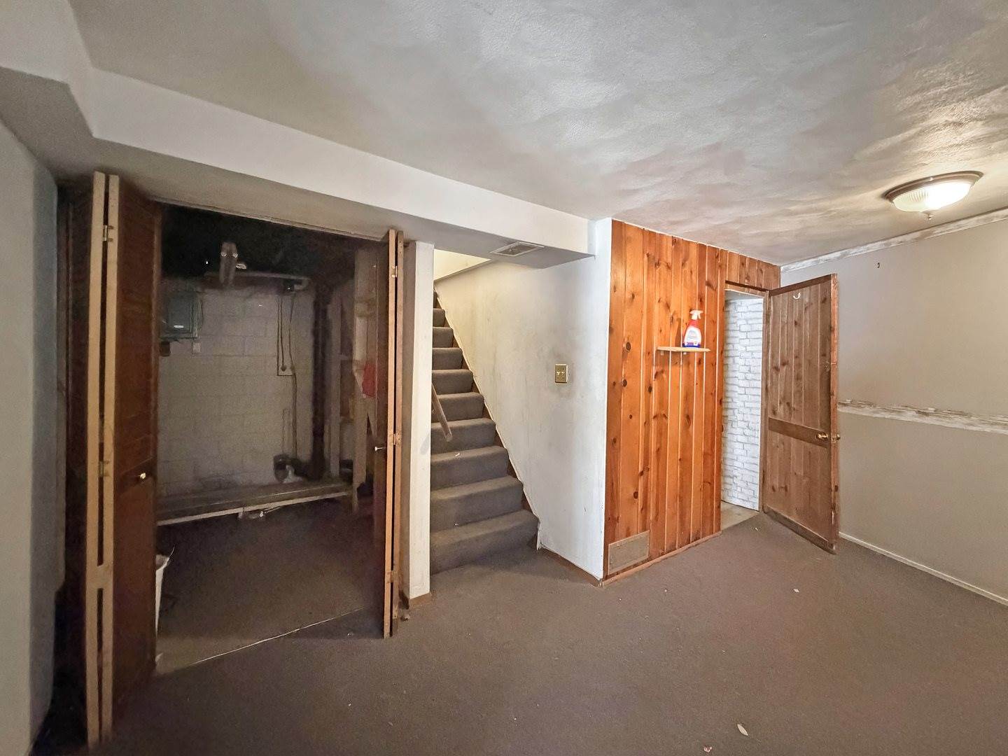 1245 West Violet Street, Freeport, IL 61032