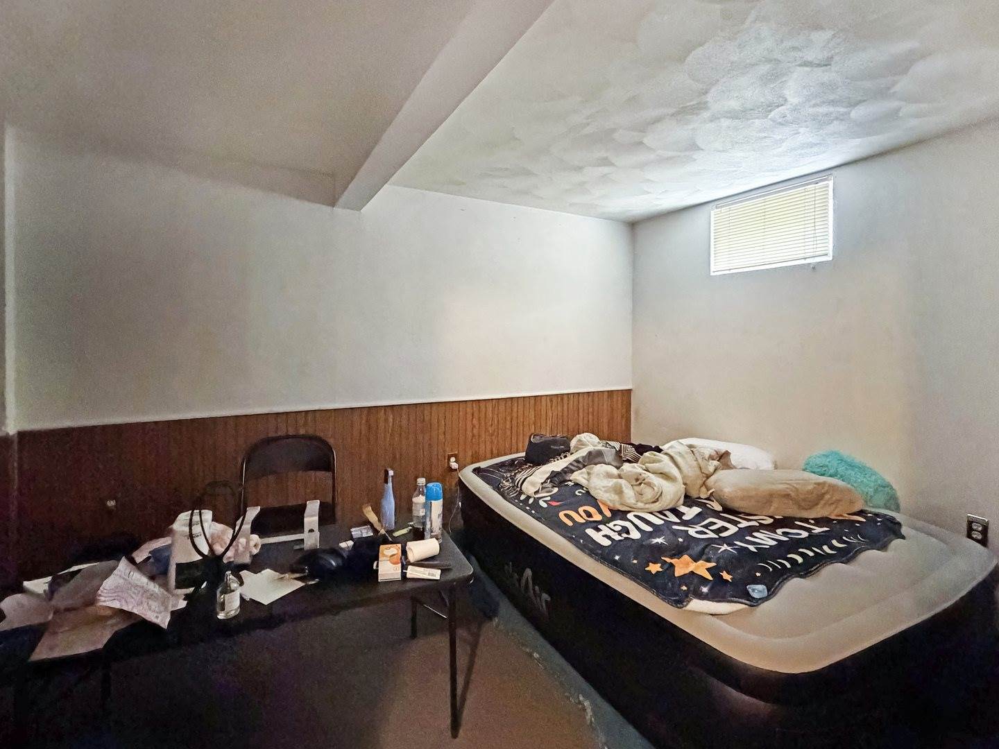 1245 West Violet Street, Freeport, IL 61032