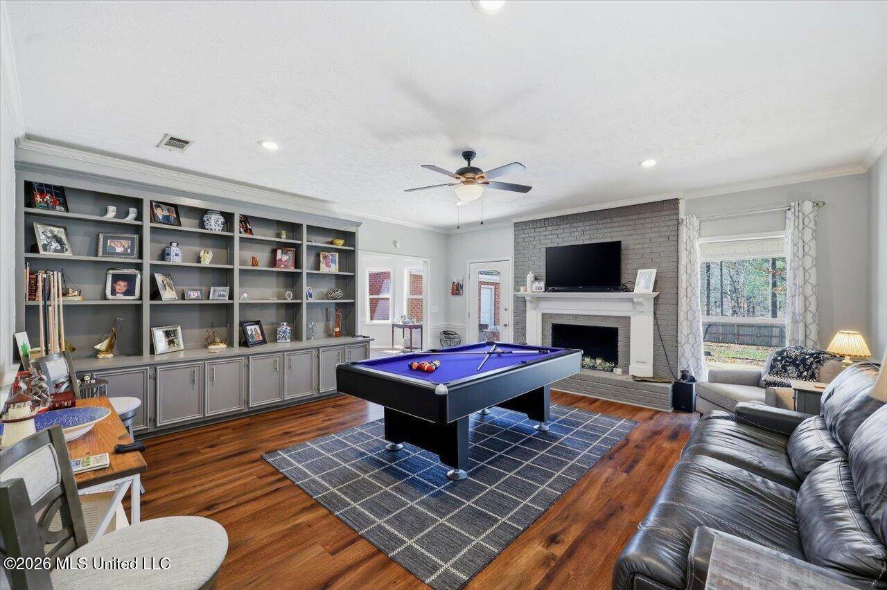 209 Pembroke Drive, Brandon, MS 39047