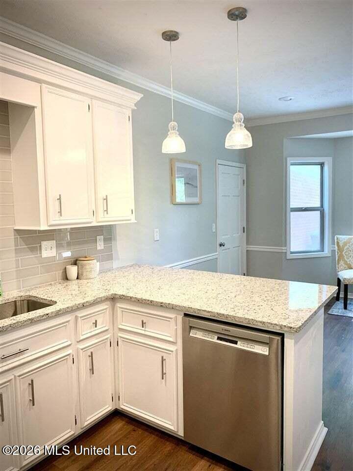 209 Pembroke Drive, Brandon, MS 39047