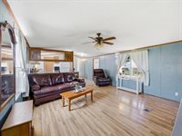 11205 Pikes Peak, Venus, TX 76084