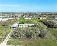 11205 Pikes Peak, Venus, TX 76084