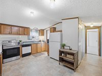 11205 Pikes Peak, Venus, TX 76084