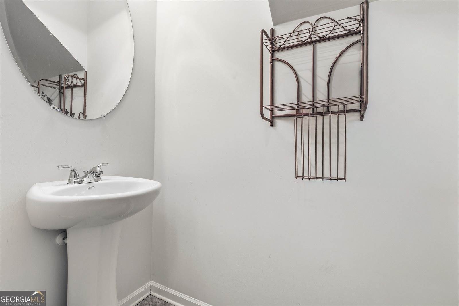 5325 Roundabout Drive, Columbus, GA 31907