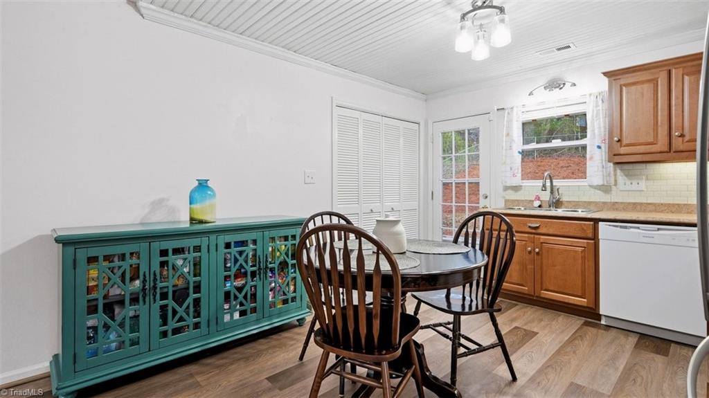 926 Meadowbrook Road, Asheboro, NC 27203