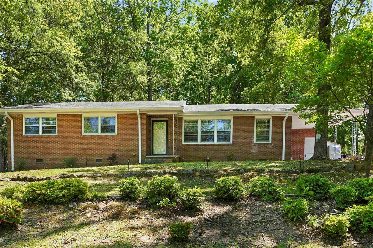 329 Earl Drive, Spartanburg, SC 29306