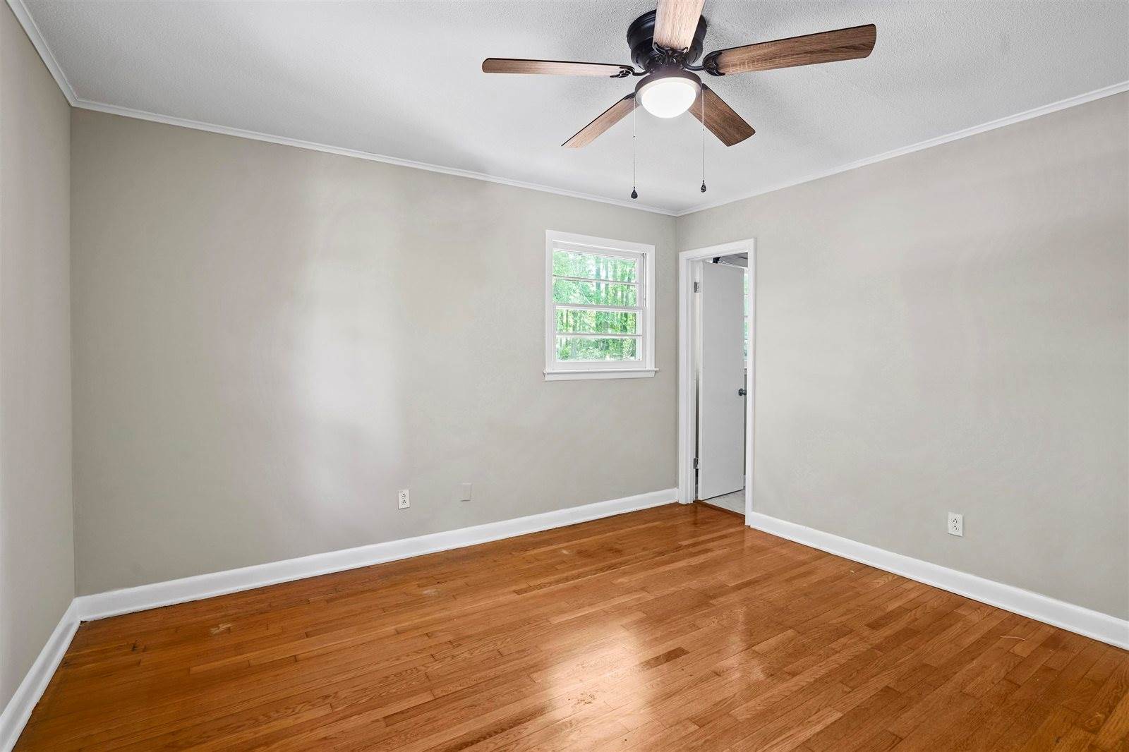 329 Earl Drive, Spartanburg, SC 29306