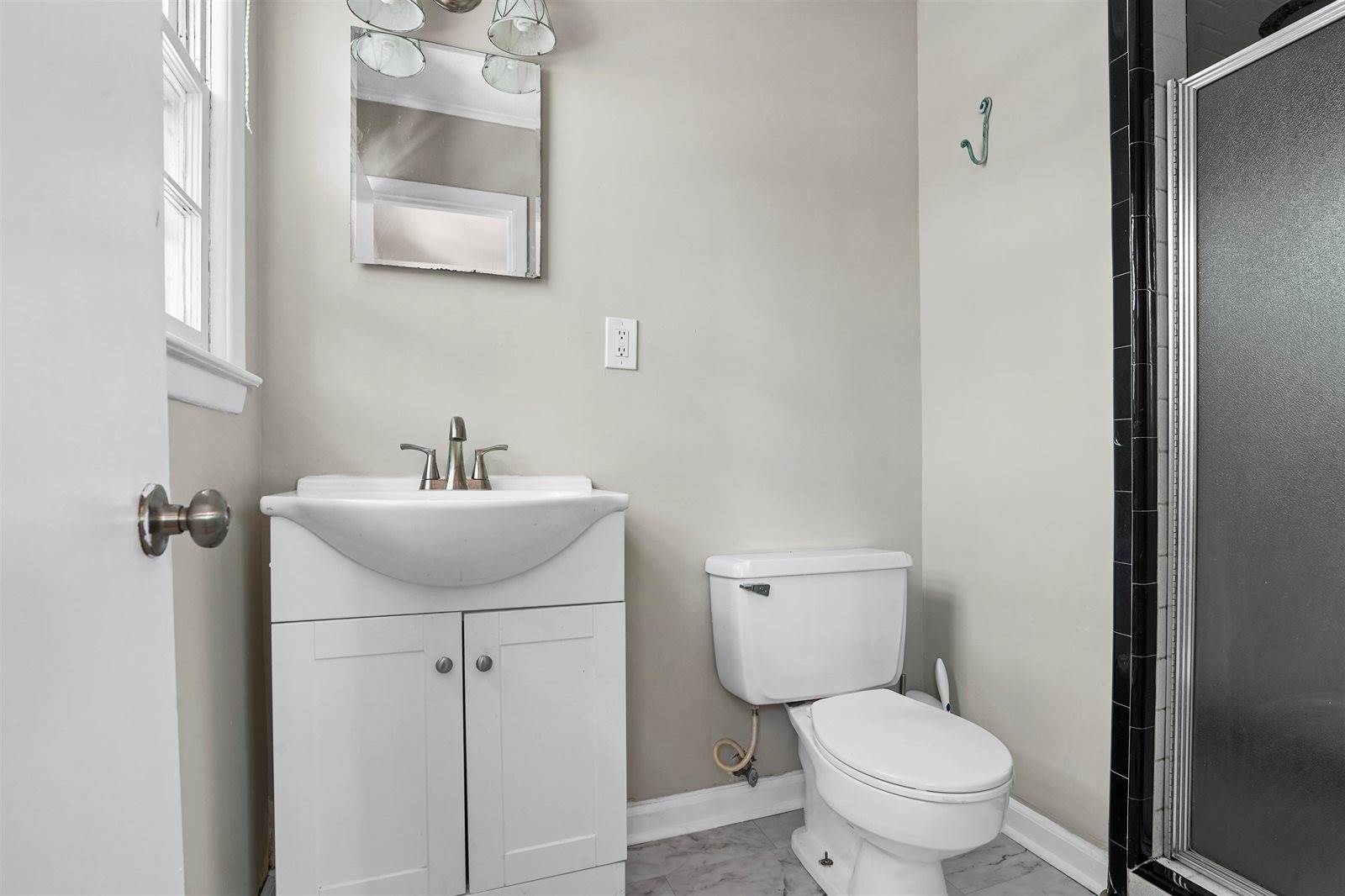 329 Earl Drive, Spartanburg, SC 29306