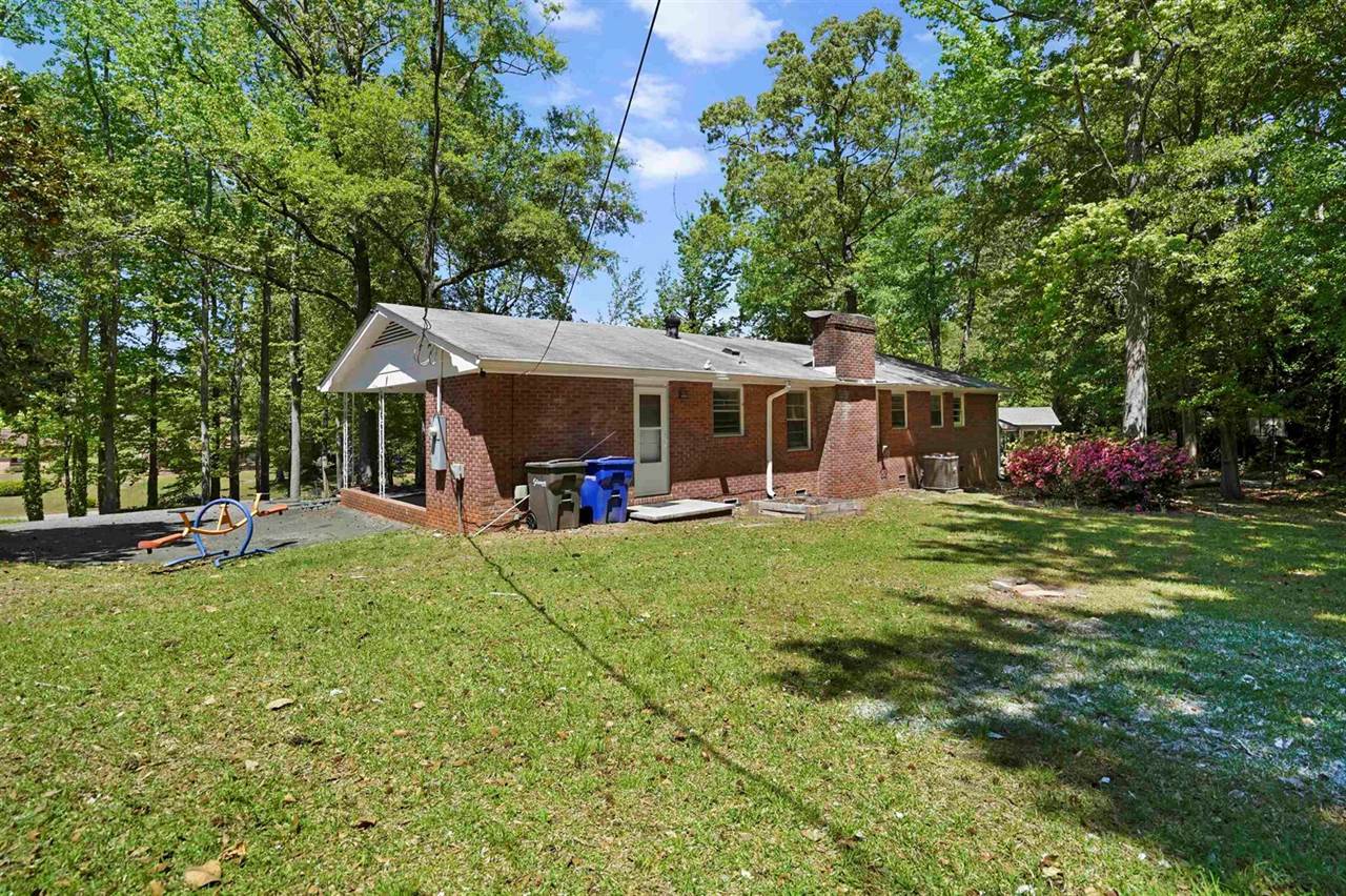 329 Earl Drive, Spartanburg, SC 29306