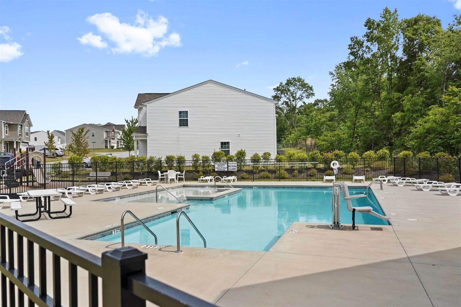 1242 Kilead Court, Boiling Springs, SC 29316
