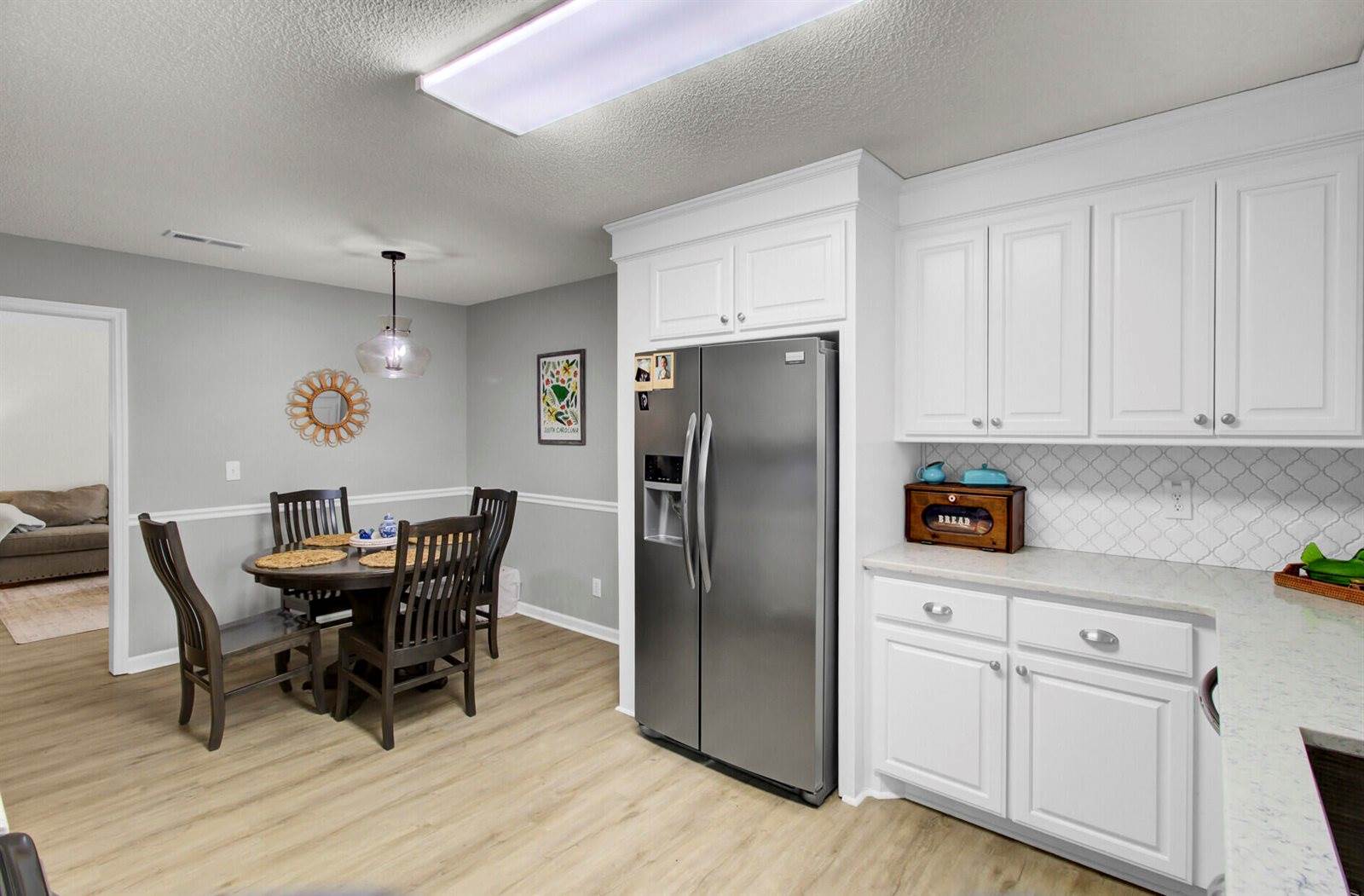 212 Thames Avenue, Summerville, SC 29485